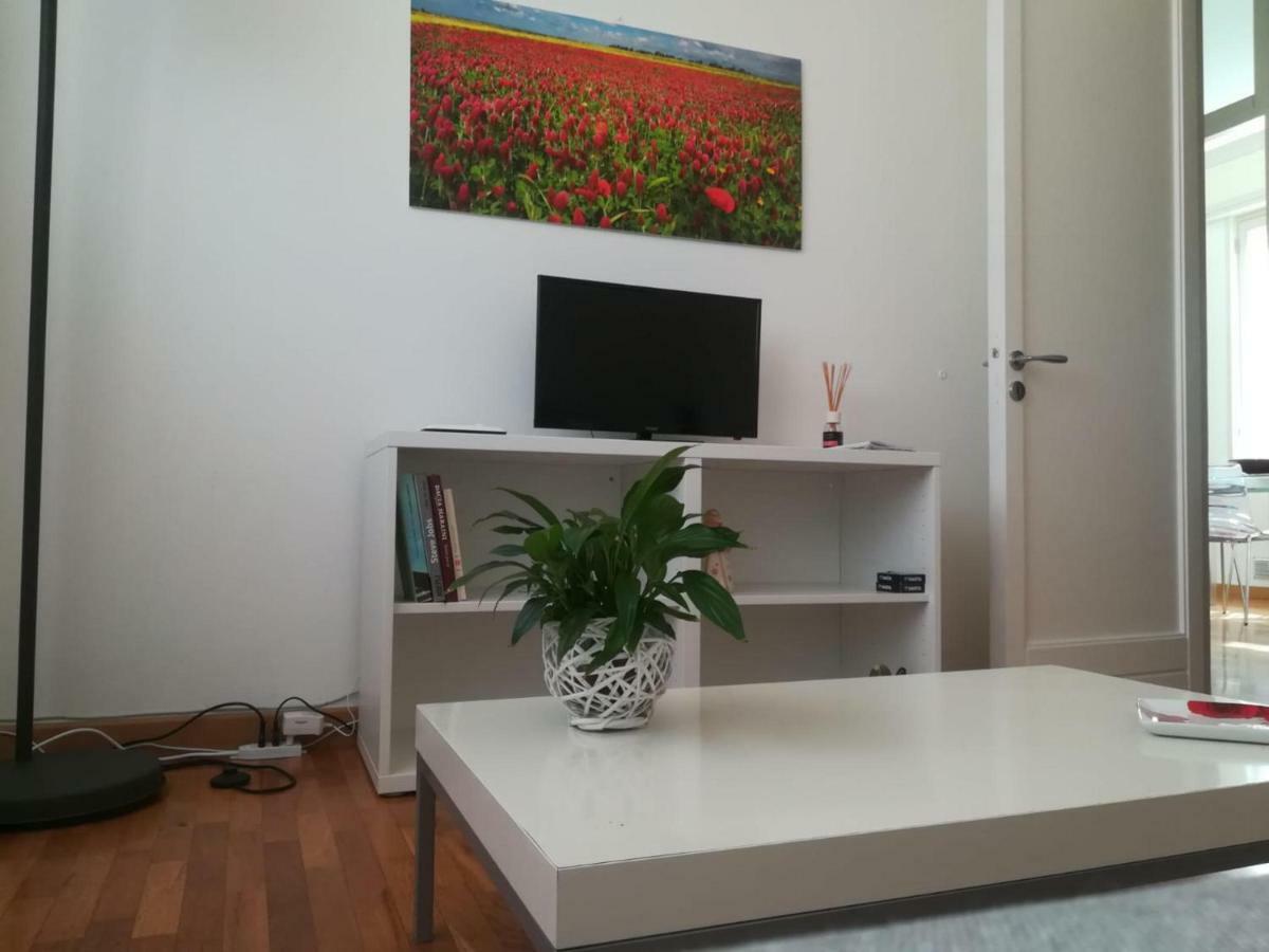 Ferienwohnung La Casa Di Abbi Lecce Exterior foto